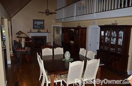 Dining area looking to living area
						:
						Spacious enough to have a table to seat 12 or 14