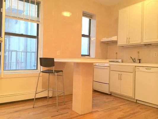 Rented by Living New York | media 14