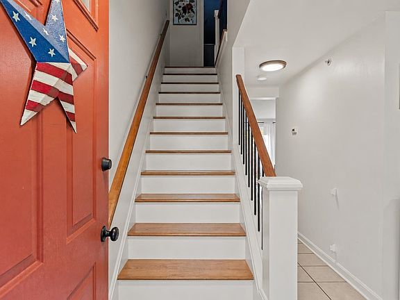 3rd image of 67 Fifth Street Unit 8