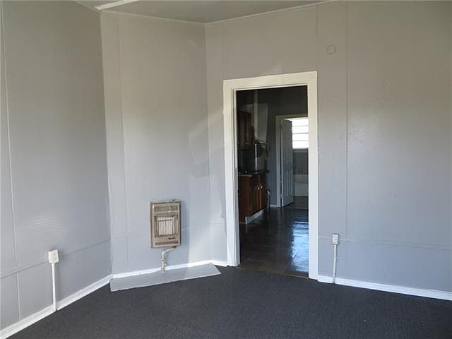 Building Photo 3