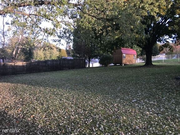 4th image of 32 Balmy Dr