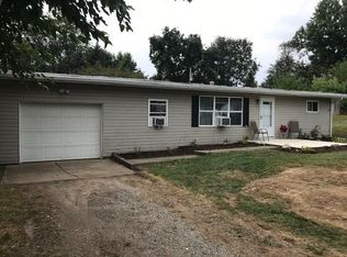 321 Hickory Dr, Springfield, OH 45503