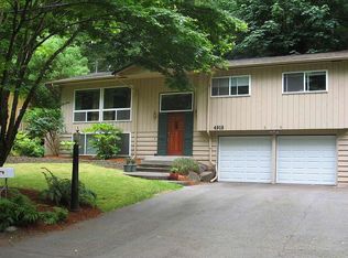 4918 NE 193rd St, Lake Forest Park, WA 98155