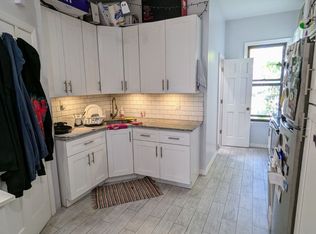 1879 Grove St APT 2R, Ridgewood, NY 11385