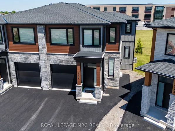 7386 Splendour Dr, Niagara Falls, ON L2H 0K6