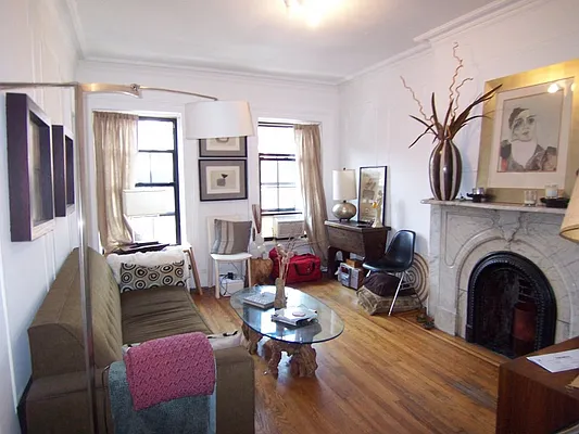 Rented by Town Residential | media 26