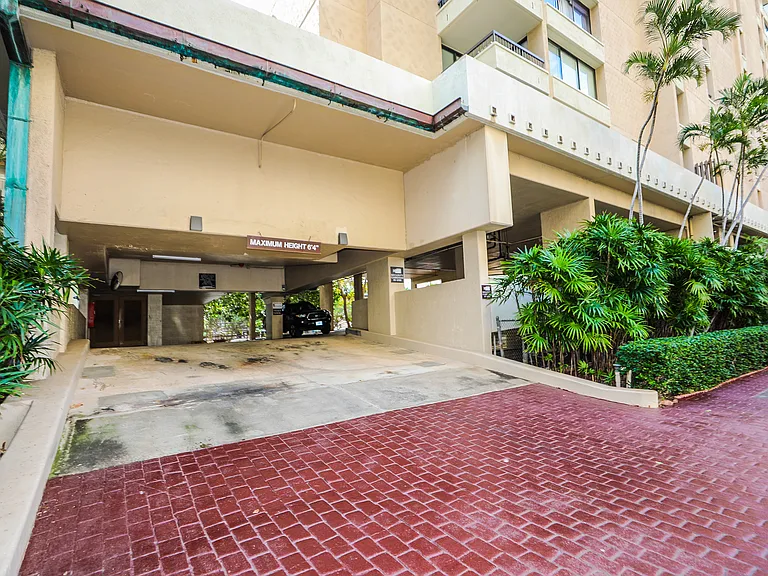 2215 Aloha Dr #1205 — Photo 45