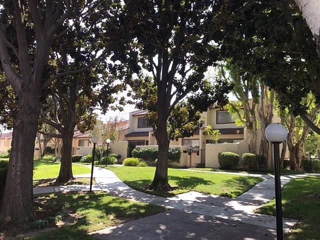 1st image of 1814 Rosebrook Ln