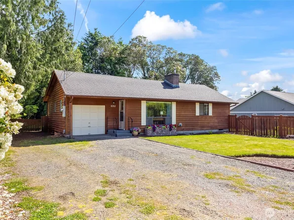 8702 35th Street W, University Place, WA 98466