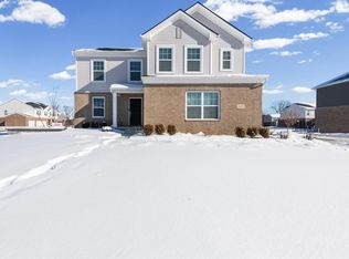 14211 Laurelwood Dr #60, Van Buren Township, MI