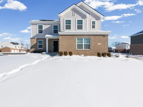 14211 Laurelwood Dr #60, Van Buren Township, MI 48111
