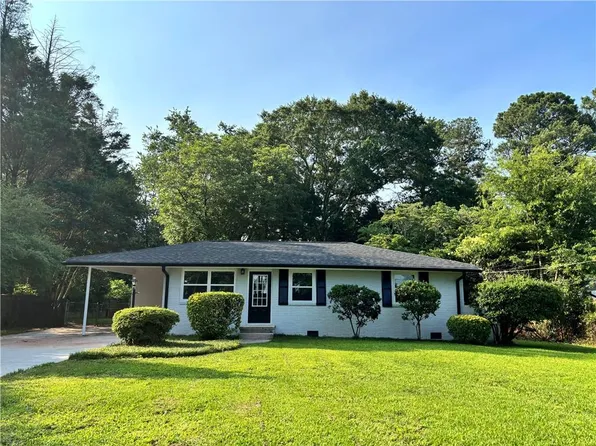 3374 Spring Dr, Atlanta, GA 30360