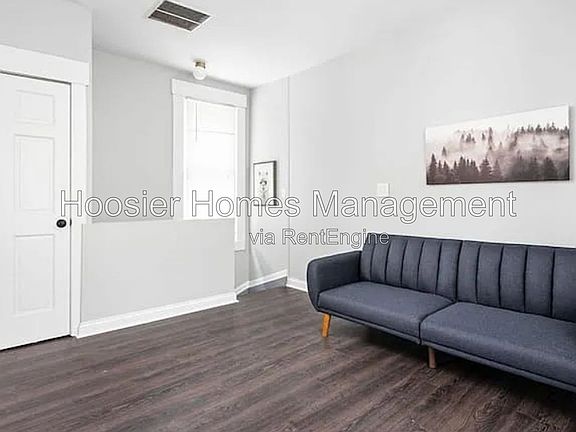 3rd image of 556 Fletcher Ave #B