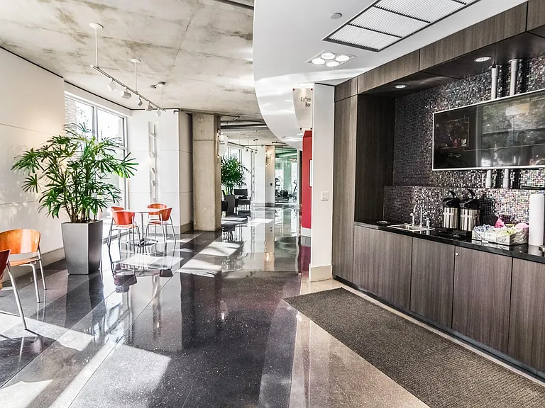 1901 Post Oak Blvd #4102 — Photo 36