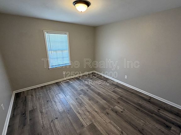 5th image of 524 Keen St #B