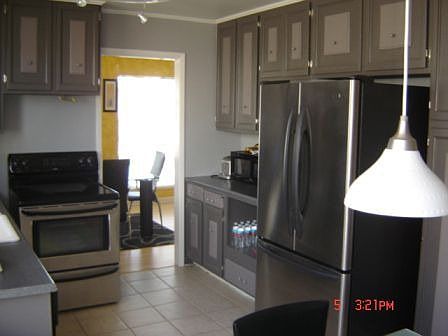 2nd image of 98 Shipley Ave