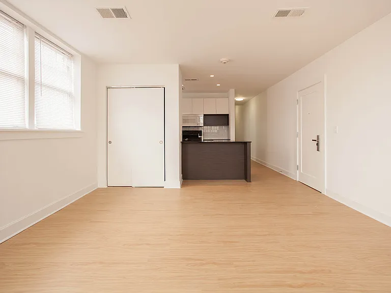 Dining/Living room