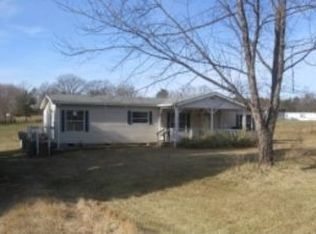 214 Quaker Church Rd, Siloam, NC 27047