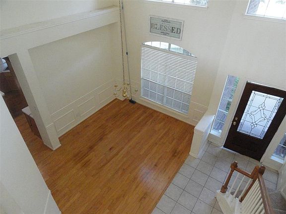 4th image of 1504 Maple Leaf Ct