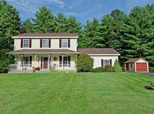 8 Nicole Dr, Queensbury, NY 12804