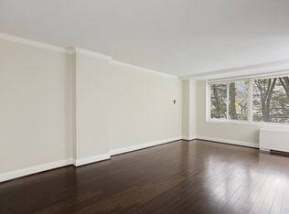 4000 Tunlaw Rd NW APT 428, Washington, DC 20007