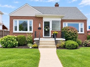 15 Kenton Rd, Buffalo, NY 14217
