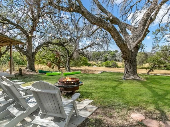 229 Ranch Rd #1, Stonewall, TX 78671