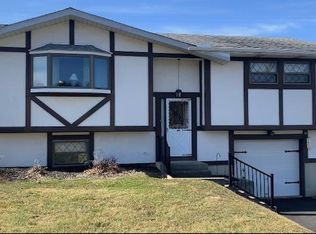 529 Green Ln, Pen Argyl, PA