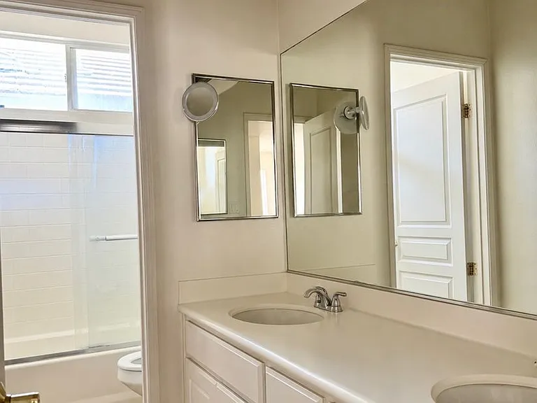 1765 Urbana Ln — Photo 3