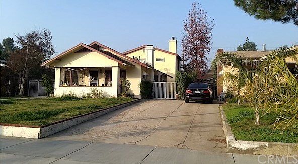 1st image of 1895 E Villa St