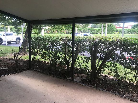2nd image of 53 Emerald Bay Dr