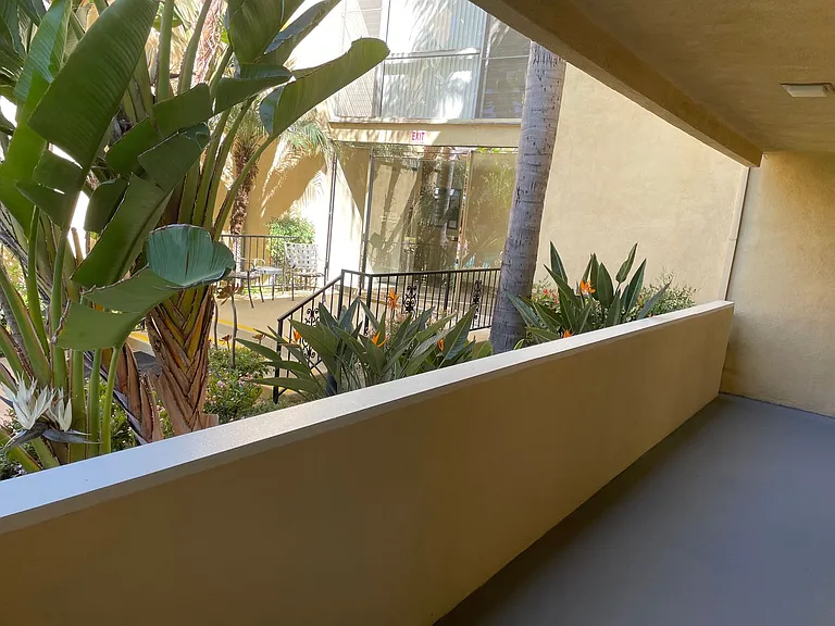 Terraces at the Oaks Apartments — Photo 5
