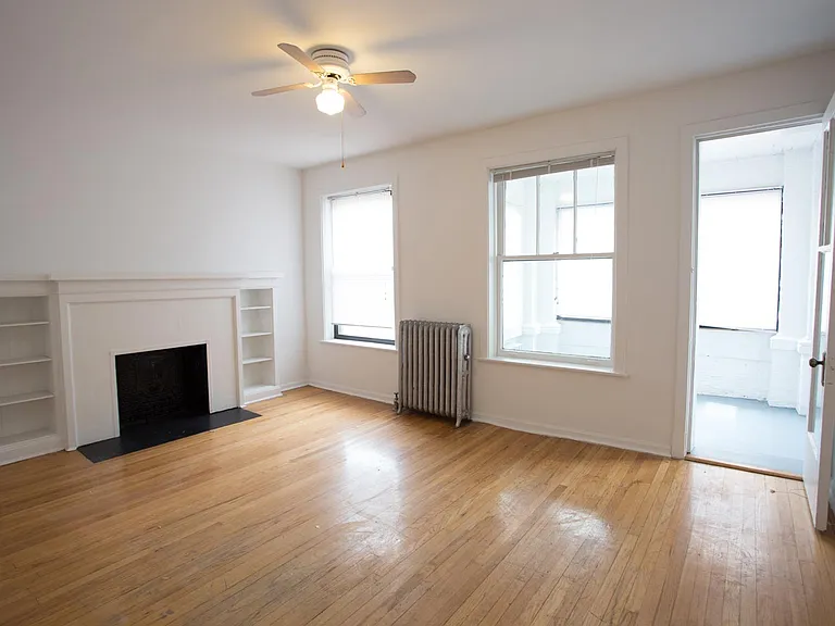 Dining/Living room