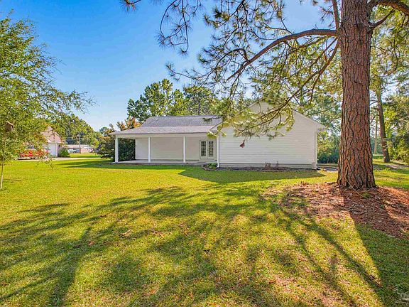 2nd image of 5647 Tilubo Ln