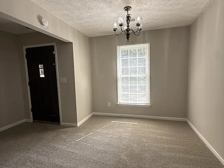 2870 Lakemont Dr SW — Photo 10