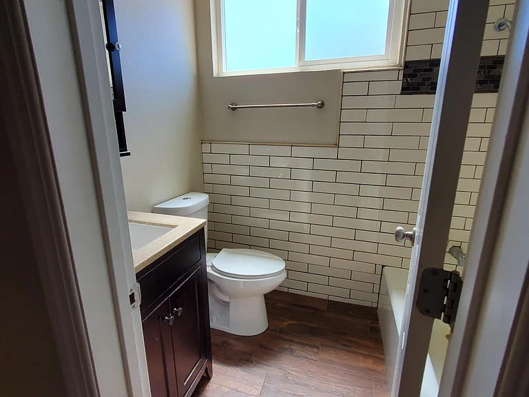33670 Avenue C — Photo 9