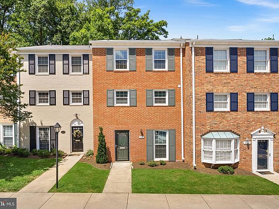 2nd image of 6612 Burlington Pl