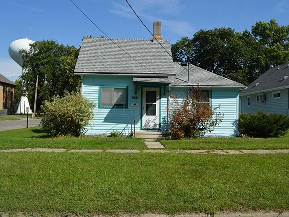 202 7th Ave S Moorhead 002