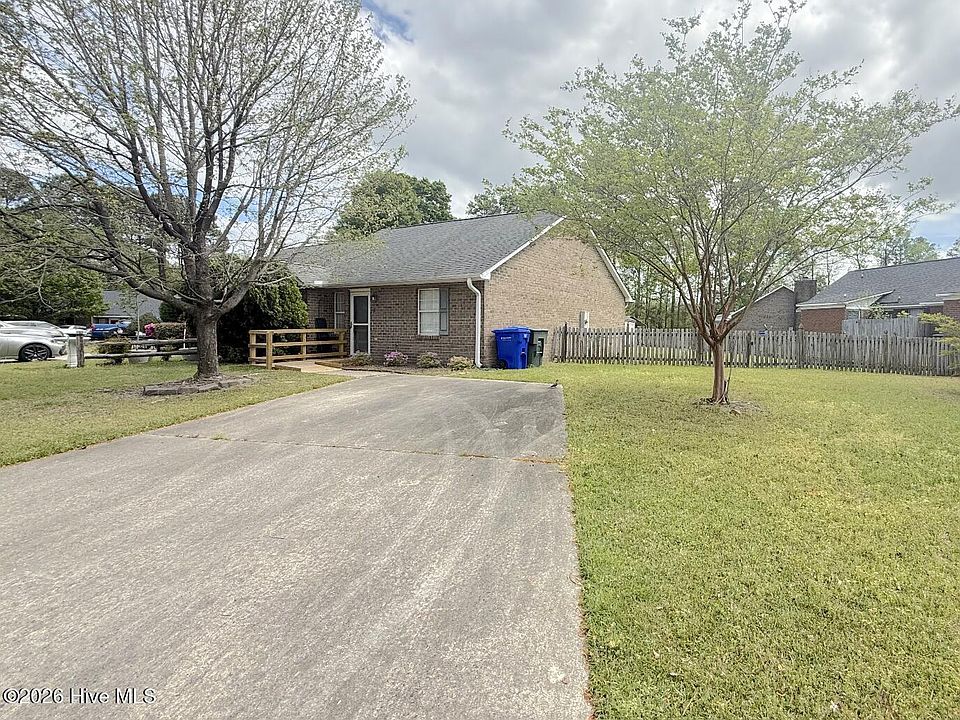 1st image of 1107 Holden Drive #B