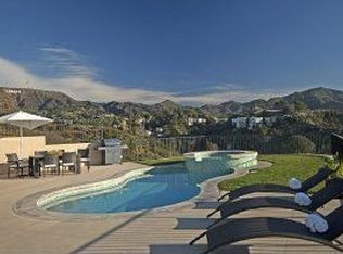 2600 Creston Dr, Los Angeles, CA 90068