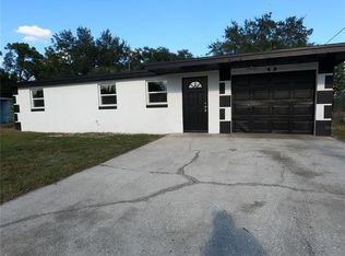 719 Henry St, Auburndale, FL 33823