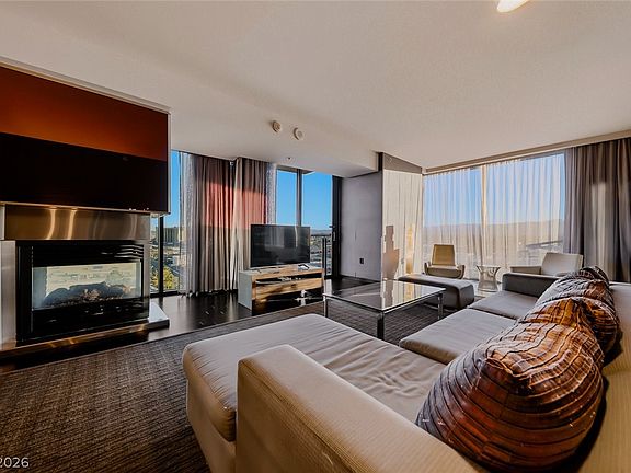 2nd image of 4381 W Flamingo Rd #1221