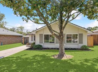 1025 Gassen St, Luling, LA 70070