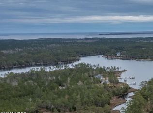 924 Vandemere Creek Dr, Vandemere, NC 28587