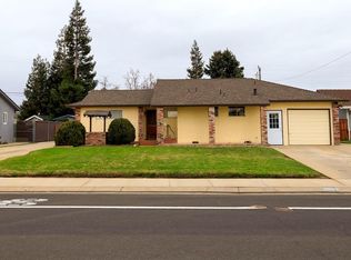 2134 Yosemite Ave, Escalon, CA 95320