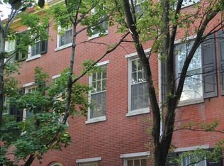 232 Pine St APT 2F, Philadelphia, PA 19106