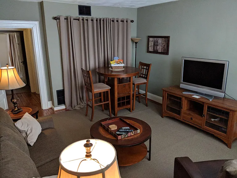 725 Graydon Ave #3 — Photo 3