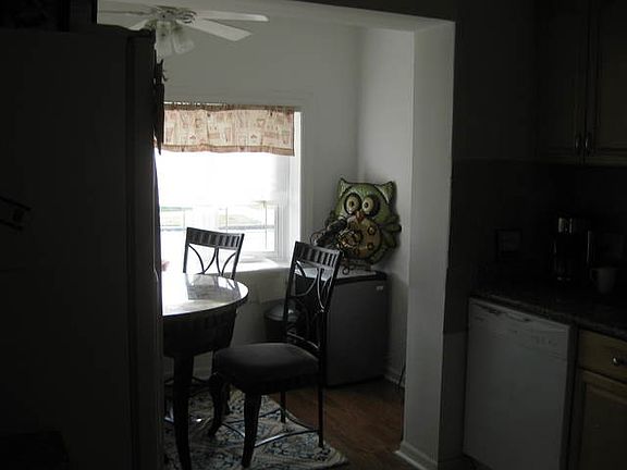 4th image of 5524 N Nashville Ave