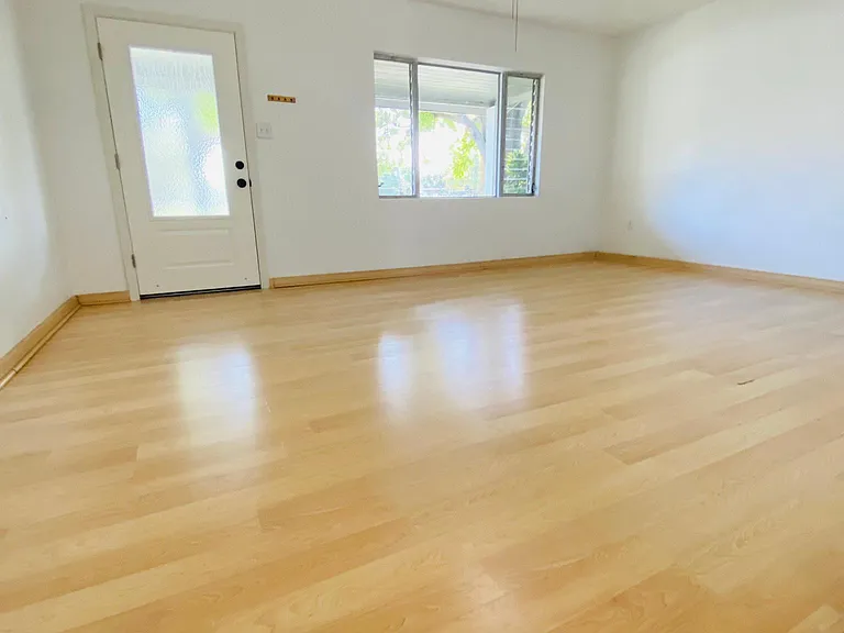1908 Glendon Dr — Photo 11