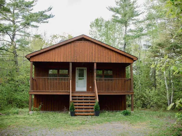 81 Canyon Point Rd, West Hants, NS B0N 2T0